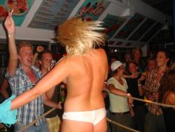 Pikotop - hot naked girls at party 172/197