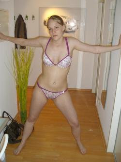 Naked german girlfriend 16/34