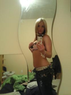 Blonde girl posing in lingerie and nude selfpics 4/10
