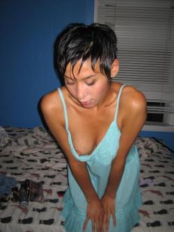 Naked asian wife 196/470