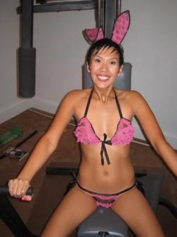 Naked asian wife 276/470