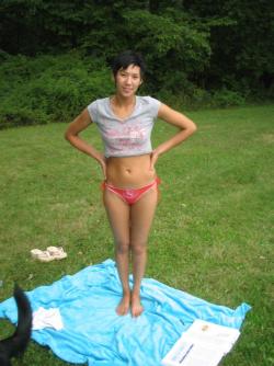 Naked asian wife 385/470