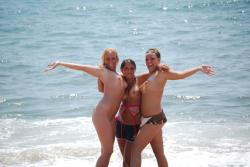 Three teen girls blend in on a nudist beach 10/14