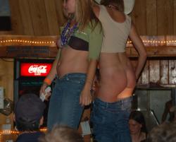 Naked bar party(35 pics)