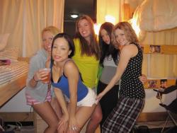 Amateur college dorm sex party 52/93