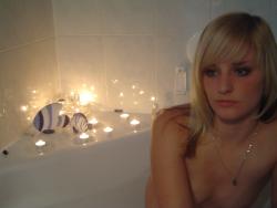 Girls in bath 33 3/131