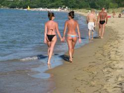 Couples in vacation - bulgarian beach 5/22
