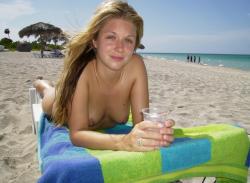 Sexy spanish girl on the beach 10/33