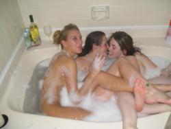 Drunk college girl in bathtube 13/21