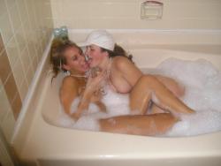 Drunk college girl in bathtube 14/21