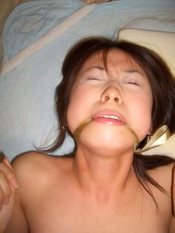 Shaved pussy of young asian girl 198/493