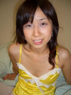 Shaved pussy of young asian girl 331/493
