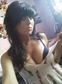 Selfshots - amateur girl 69/96