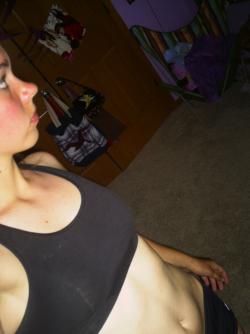 Selfshots - naked girl at home 2/34