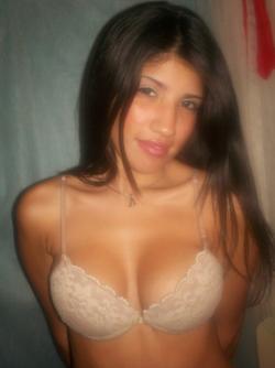 Alejandra - amateur model from argentina in undies 21/64