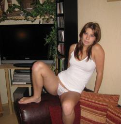 Cindy - amateur teen in white thong 16/62