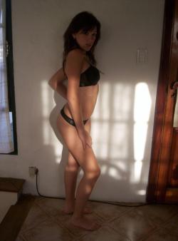 Melina - amateur teen from argentina in lingerie 102/160