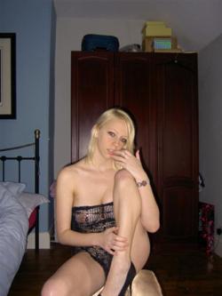 Leanne - blonde amateur gf in panties 14/59