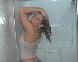 Margarita - nn amateur teen taking a shower 12/98