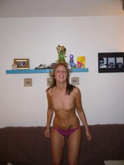 Beatifull girlfriend with small tits 19/43