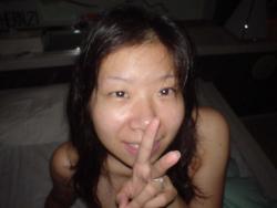 Young asian - stolen sex photos 35/40