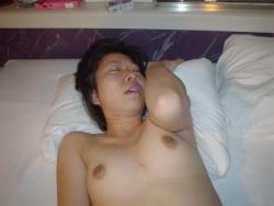 Young asian - stolen sex photos 25/40