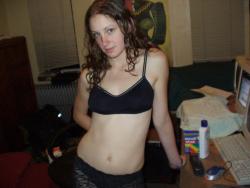 Laura - amateur teen in black lingerie 18/45