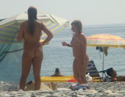 Trio of hot german teens naked on the beach 50/70