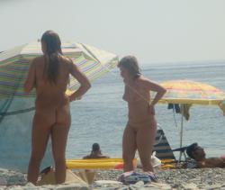 Trio of hot german teens naked on the beach 51/70