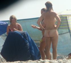 Trio of hot german teens naked on the beach 70/70