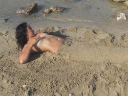 2 big tits sluts - private beach pics 11/46