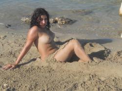 2 big tits sluts - private beach pics 15/46