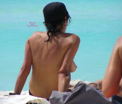 Nudist beach 08 32/120