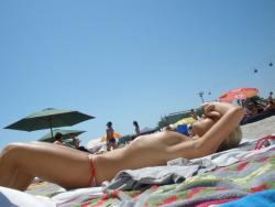 Blonde on the beach 80/106