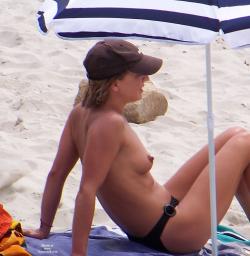 Nudist beach 17 24/108