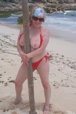 Nudist beach 16 70/81