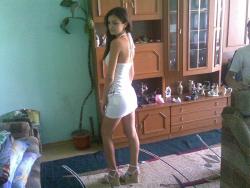 Pikotop - brunette amateur chick 26/135
