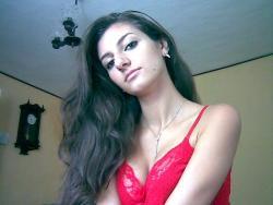 Pikotop - brunette amateur chick 129/135