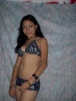 Superhot latina girl 1 11/25