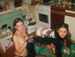 Very pretty russian girl pose at home 14/127