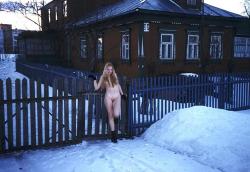 Russian exhibitionist girl 89/107