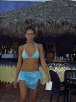 Amateur brunette model on vacation 78/103