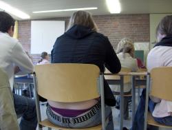 Classroom voyeur 4/45