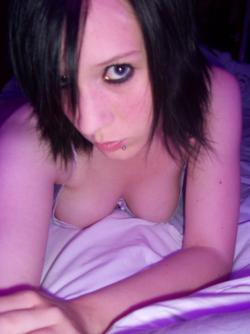 Emo gorlfriend - selfshot 62/74