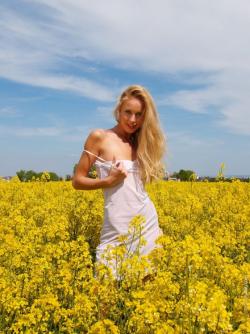 Flowery field 4/16