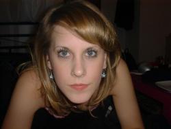 Naked horny gf 86/99