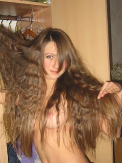 Nice girlfriend with long hairs 21/35