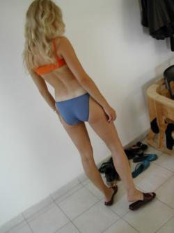 Naked blonde gf 14/80