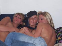 Three lesbian girls in bath 8/72