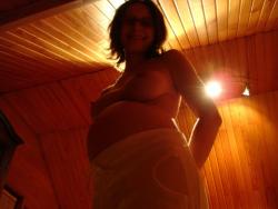 Pregnant wife 30/84